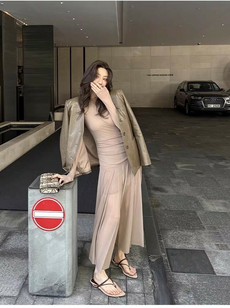 質感摩卡棕V領PU皮革外套皮衣S-L (Elegant & Love)