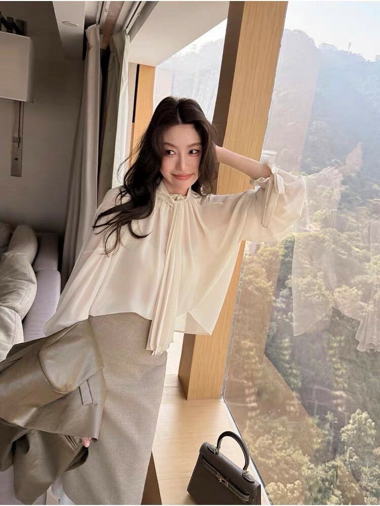 雲朵白氣質垂墜綁帶領巾造型上衣S-L (Elegant & Love)