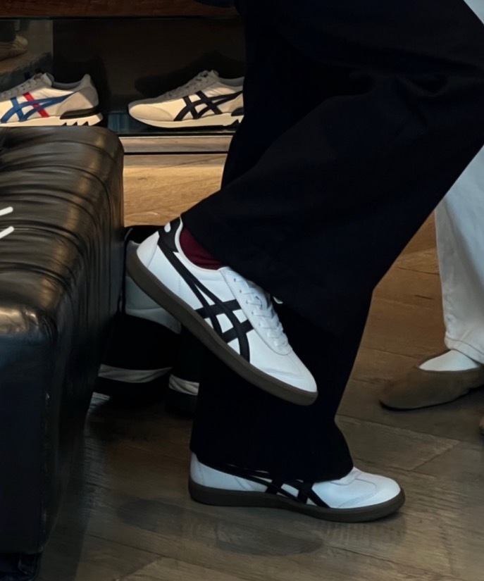 Onitsuka Tiger Tokuten 鬼塚虎 黑白色 白色 焦糖底 皮革 復古 德訓鞋 1183C429-100