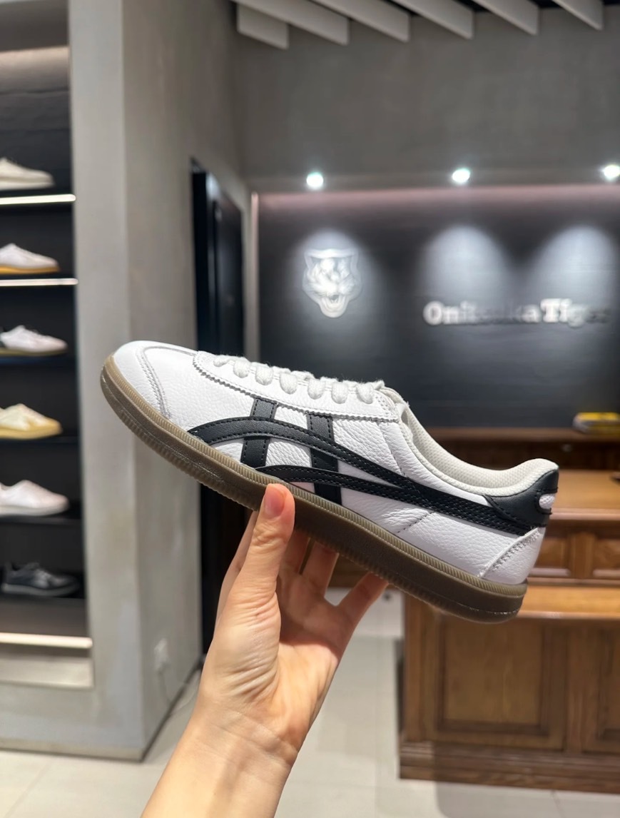 Onitsuka Tiger Tokuten 鬼塚虎 黑白色 白色 焦糖底 皮革 復古 德訓鞋 1183C429-100
