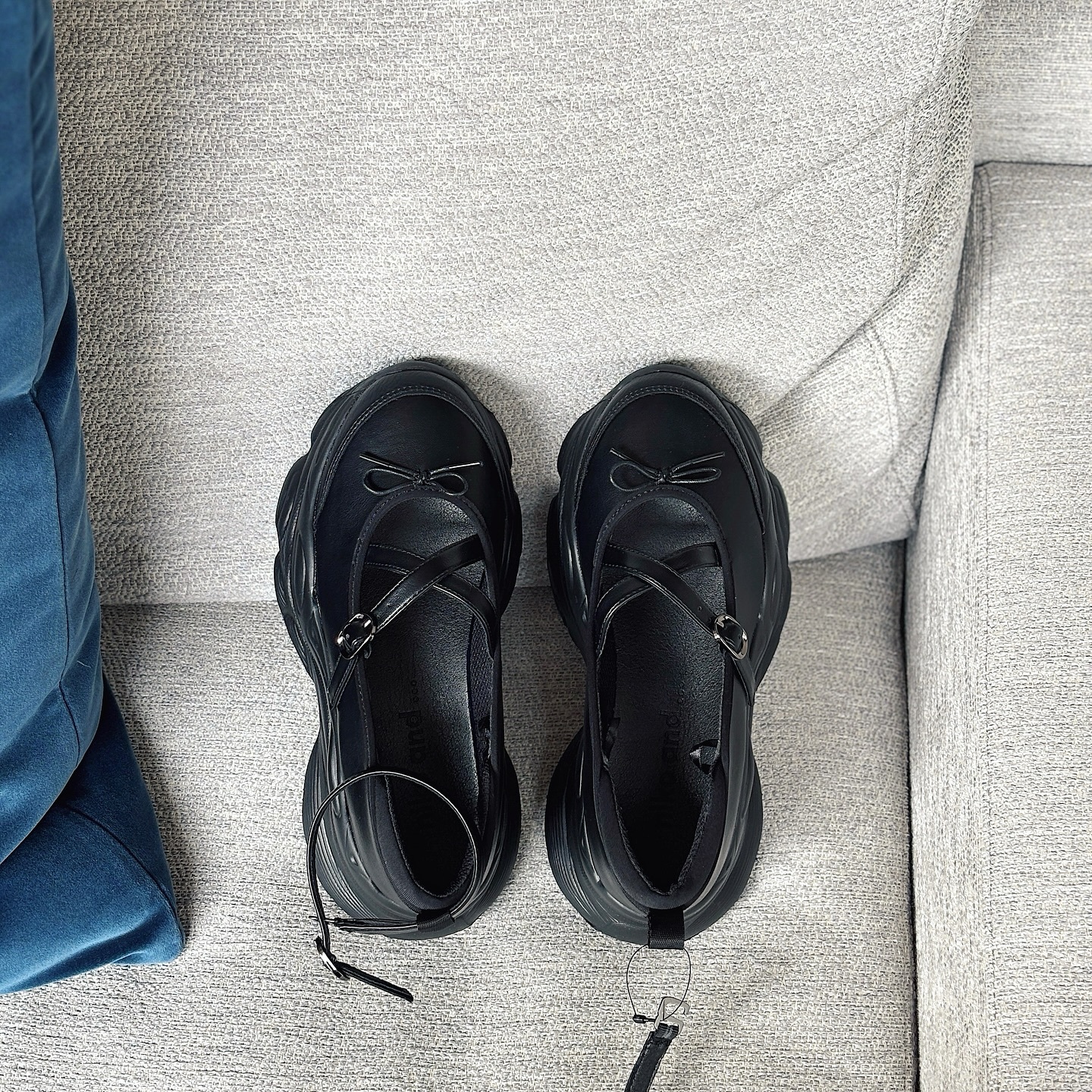 niko and ... 日本限定 交叉 黑色 豹紋 蝴蝶結 增高 瑪莉珍 厚底鞋