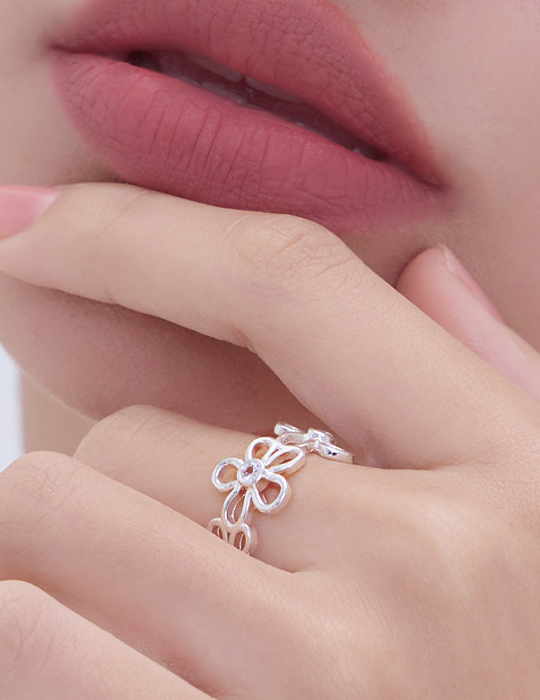 簍空金屬鋯石花朵可調式戒指