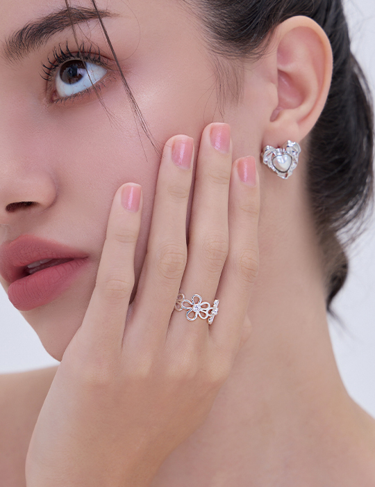 簍空金屬鋯石花朵可調式戒指