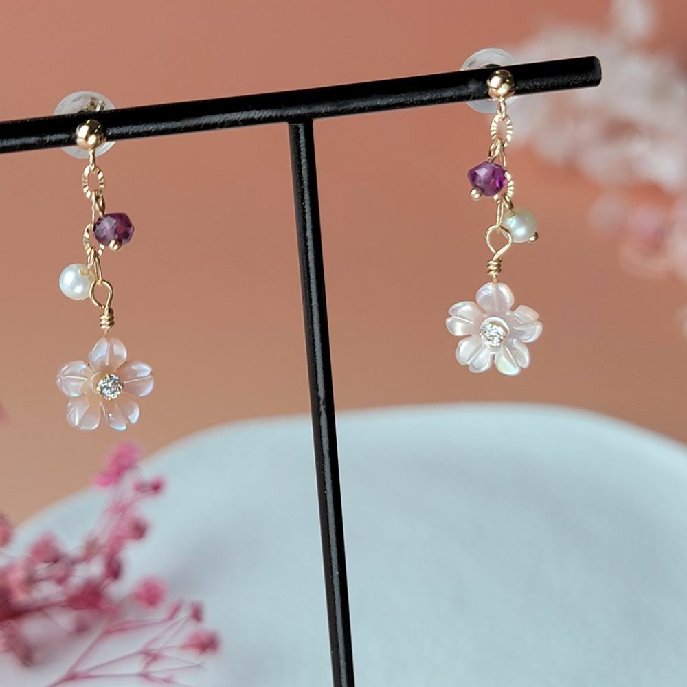 【me.luxe】K10粉櫻貝殼珍珠耳環