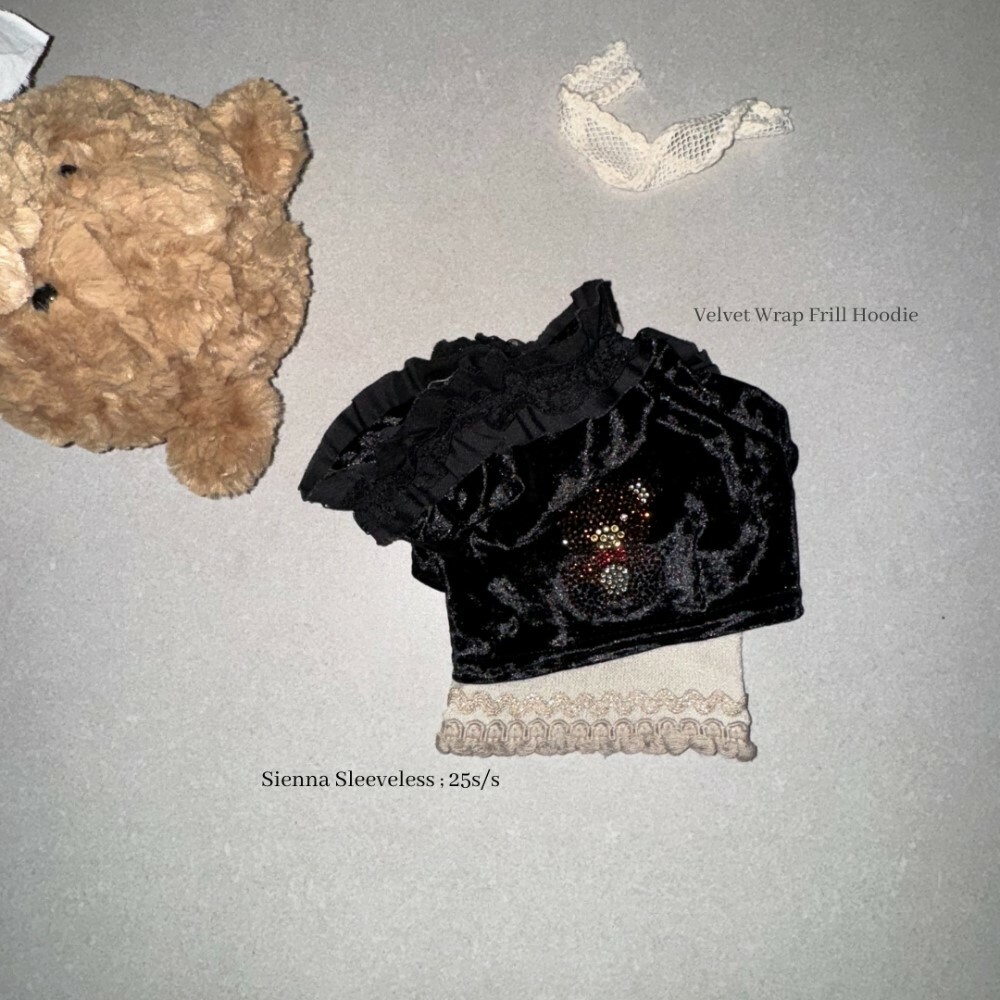 COZY-N 天鵝絨荷葉邊連帽衫