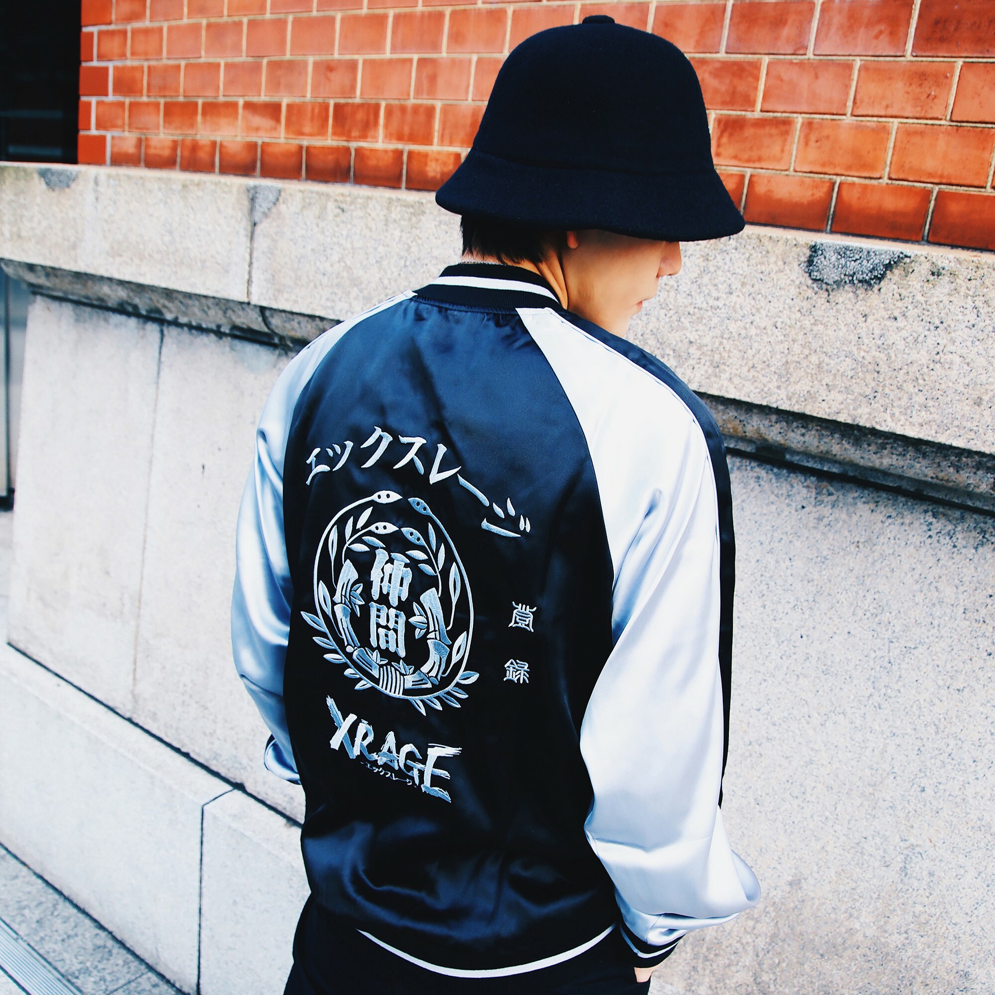 仲間商標 橫須賀刺繡外套