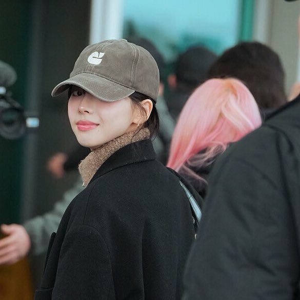 韓國限定🇰🇷 CARLYN NEW LOGO WASHED CAP 老帽 水洗 棒球帽 KARINA同款 劉知珉 柳智敏 / 預購