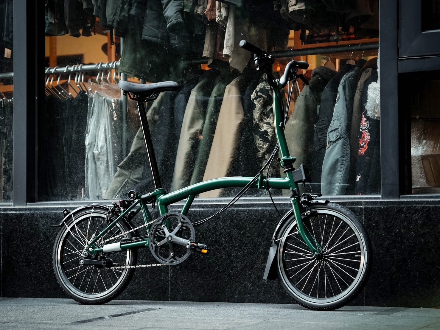 現貨【Brompton】C Line 賽車綠/小布折疊車 M把6速