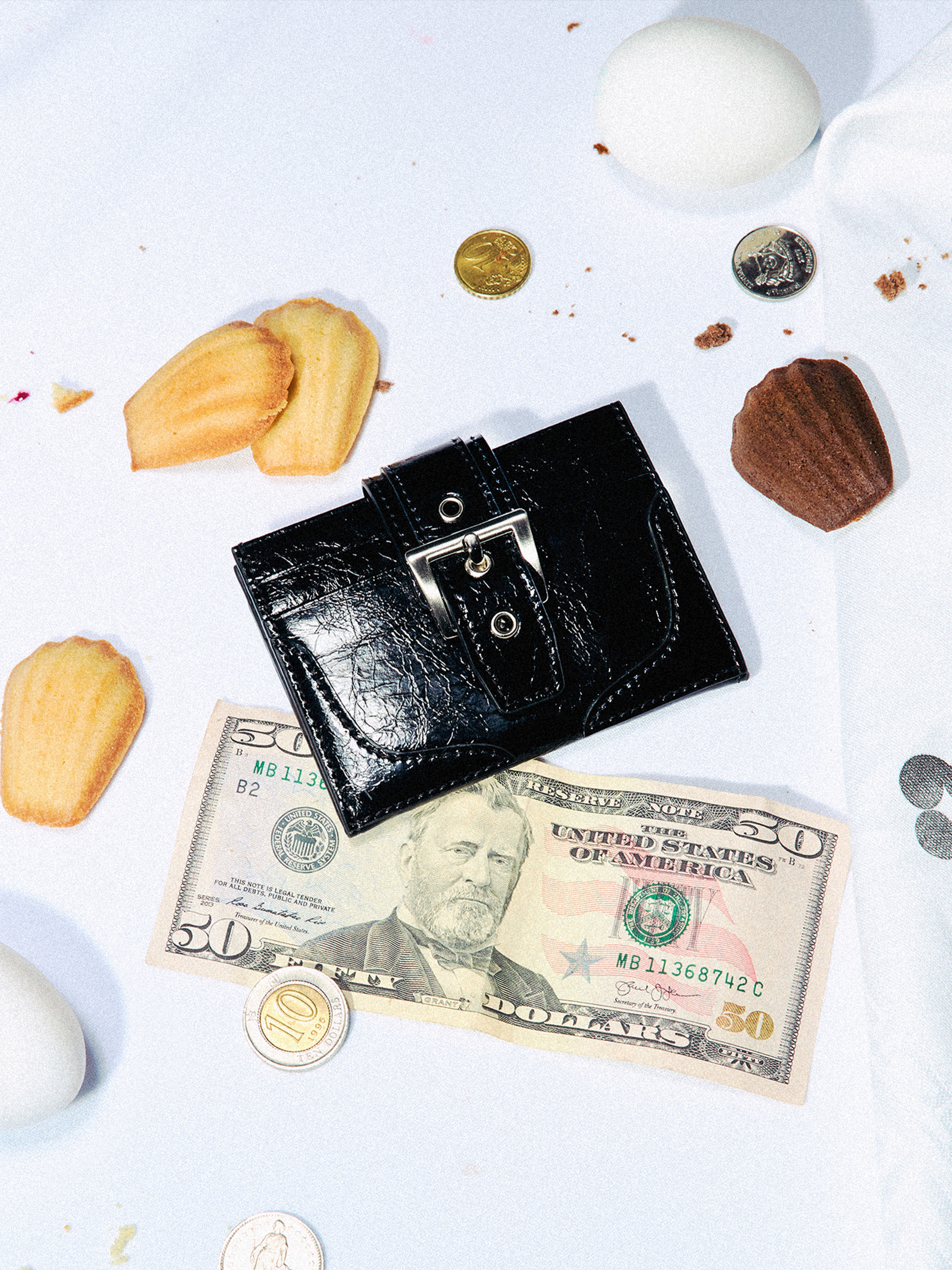 🇰🇷 fennec BUCKLE BRIDGE POCKET 金屬釦 腰帶扣 鈔票夾卡夾 錢包 皺紋牛皮 / 預購