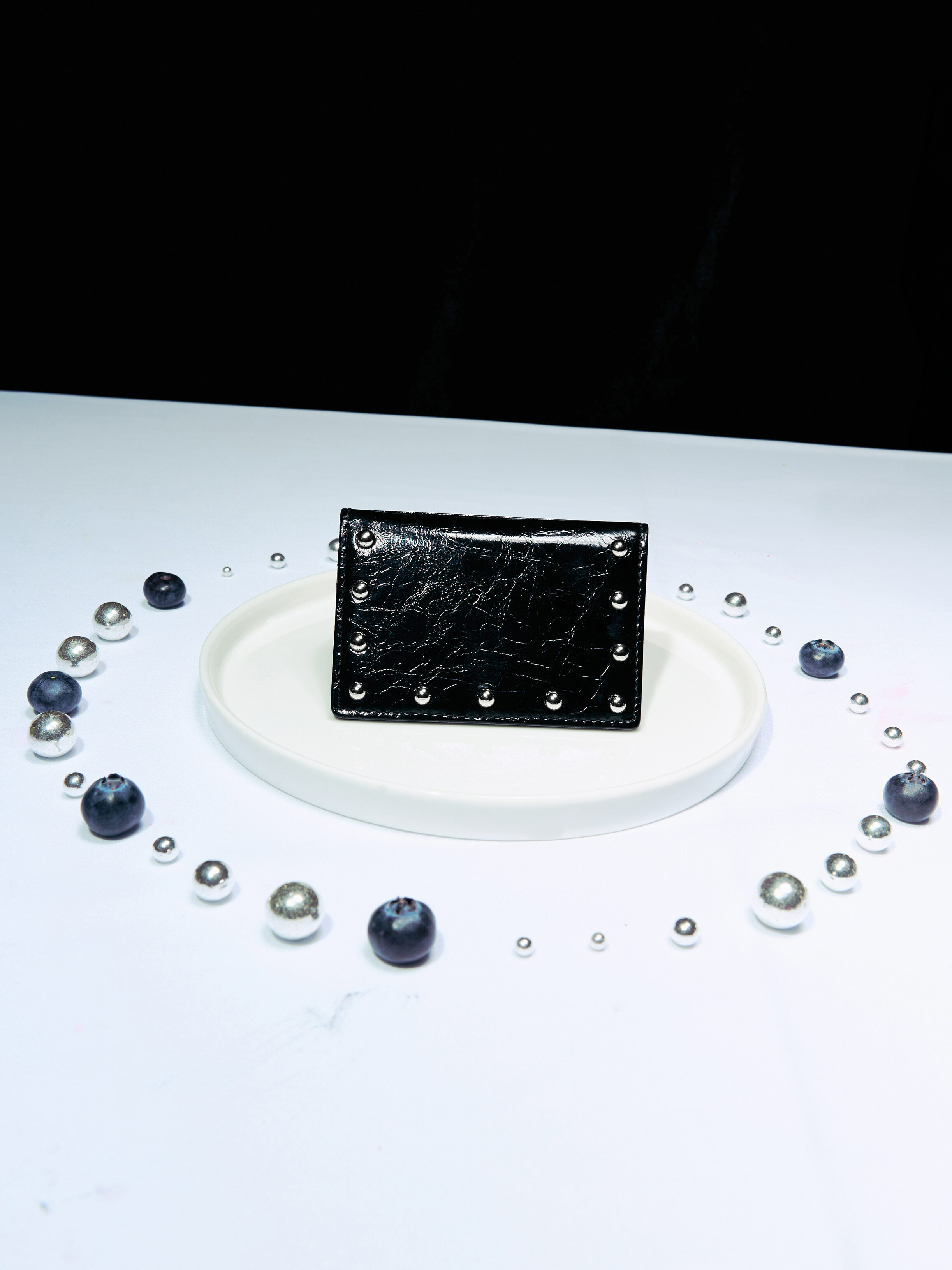 🇰🇷 fennec STUA CARD CASE 球型鉚釘 金屬球 鈔票夾 卡夾 錢包 皺紋牛皮 / 預購