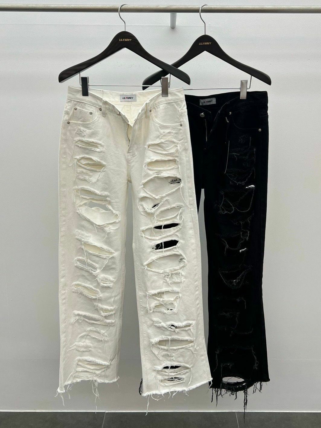 破洞鬆身牛仔褲 LIL-041P