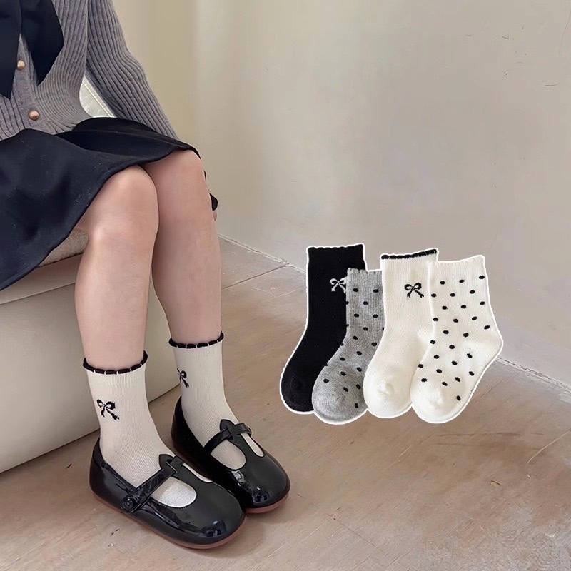 蝴蝶結點點花邊襪