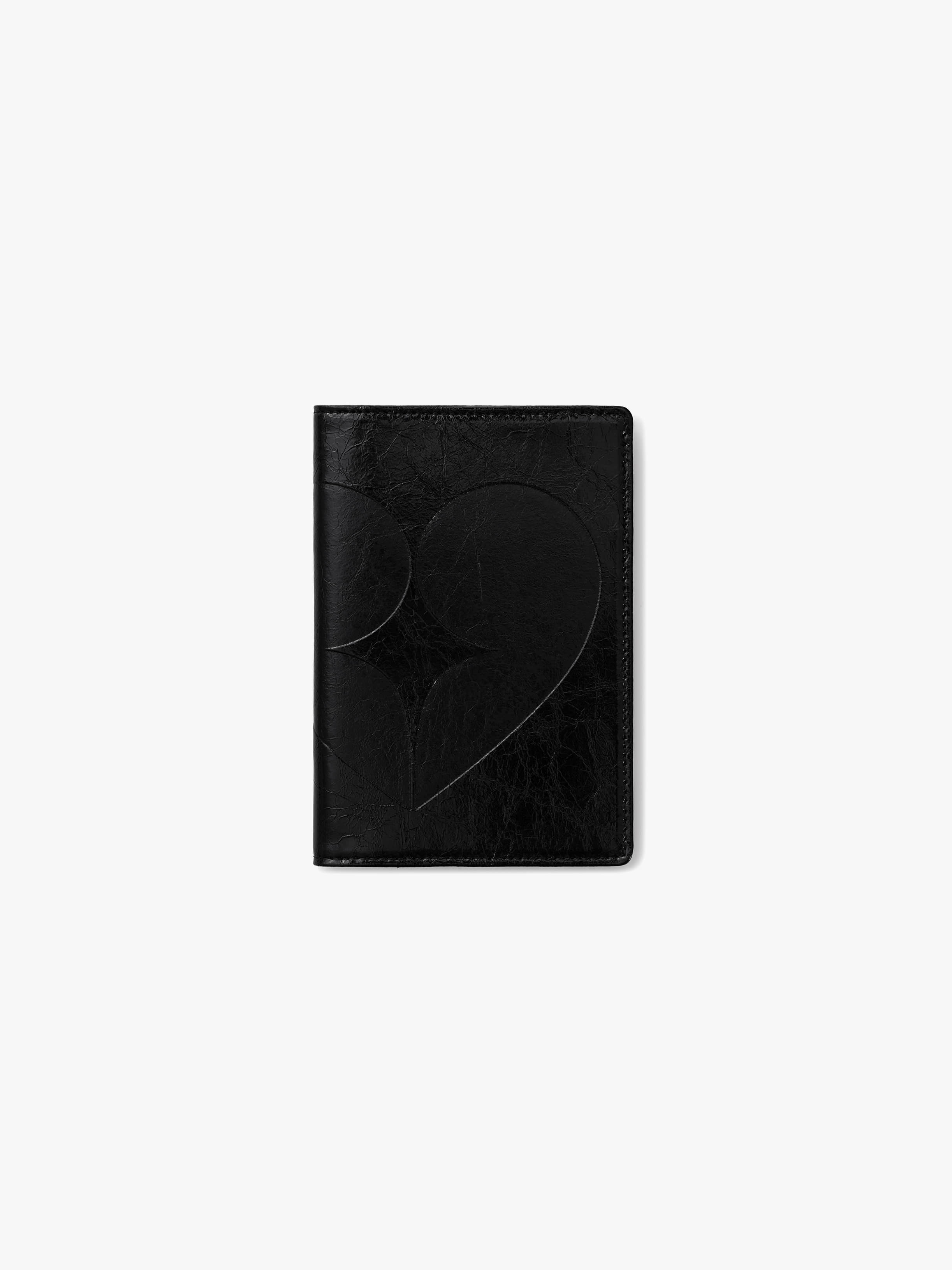 🇰🇷 fennec HEARTY PASSPORT CASE 愛心壓紋 浮雕 證件套 護照夾 皺紋牛皮 / 預購