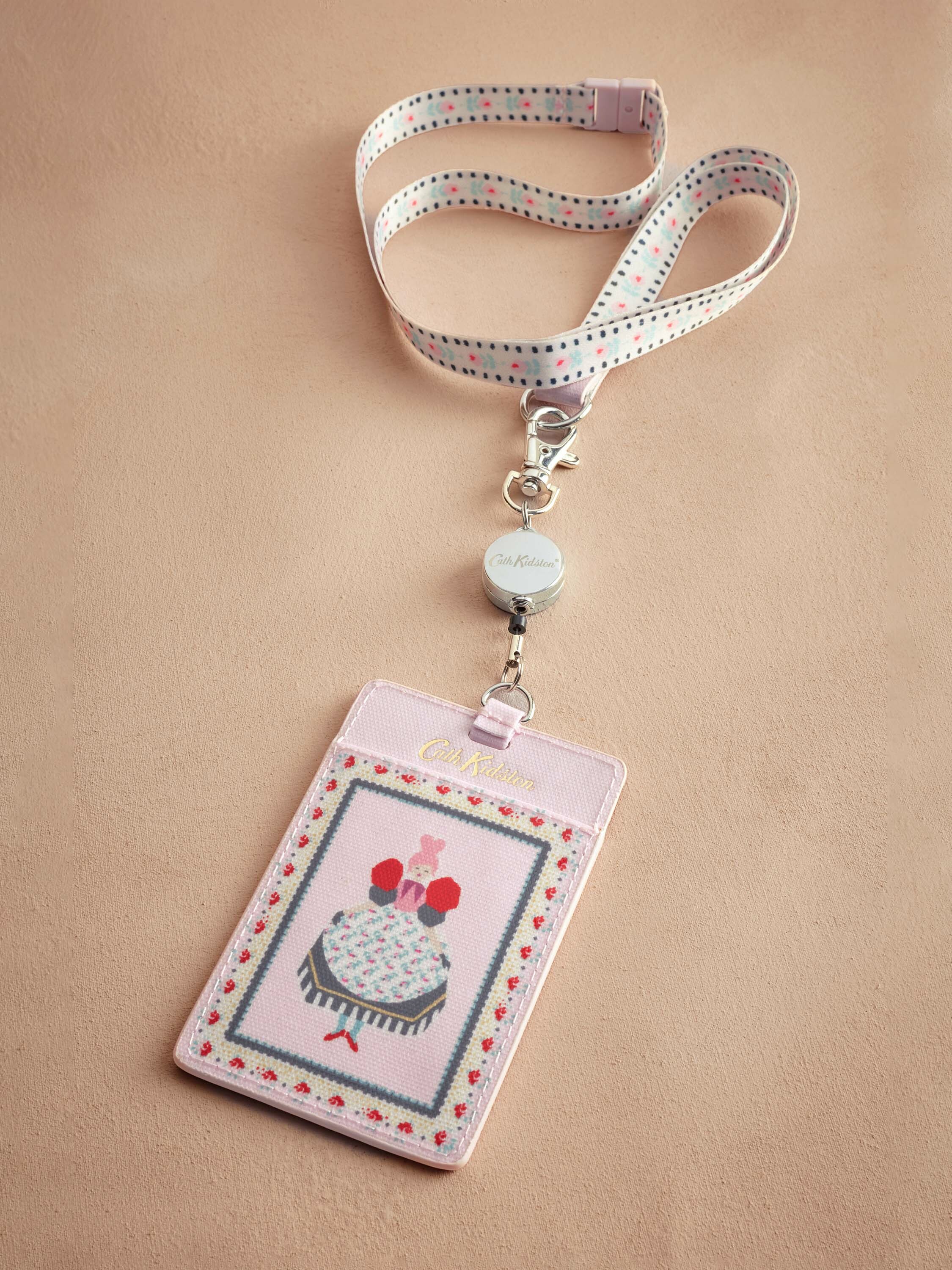 Dolly Muse 伸縮識別證件套票卡夾