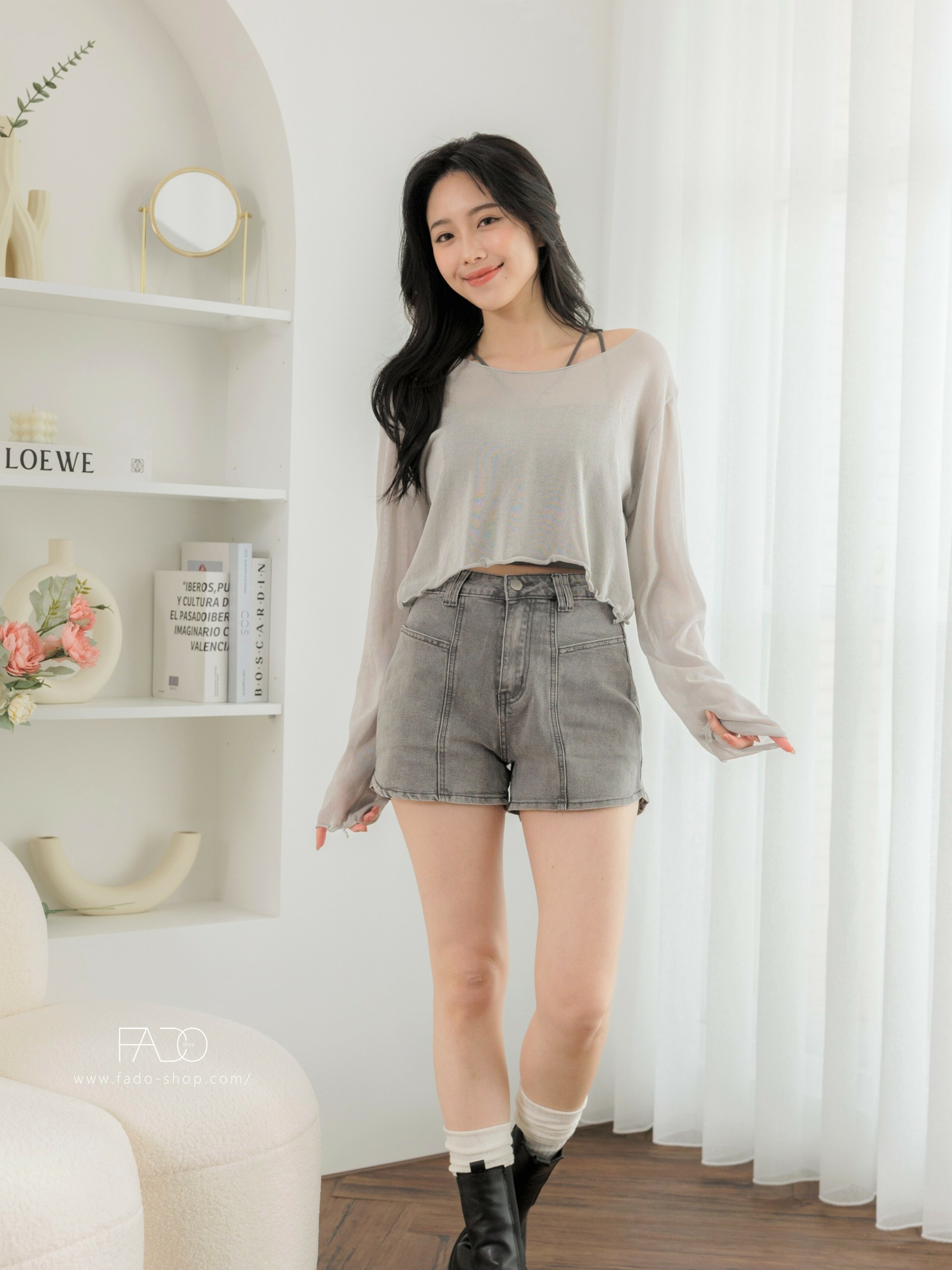 法朵Fado shop｜推薦 ! 捲邊透膚短版衫 0113004