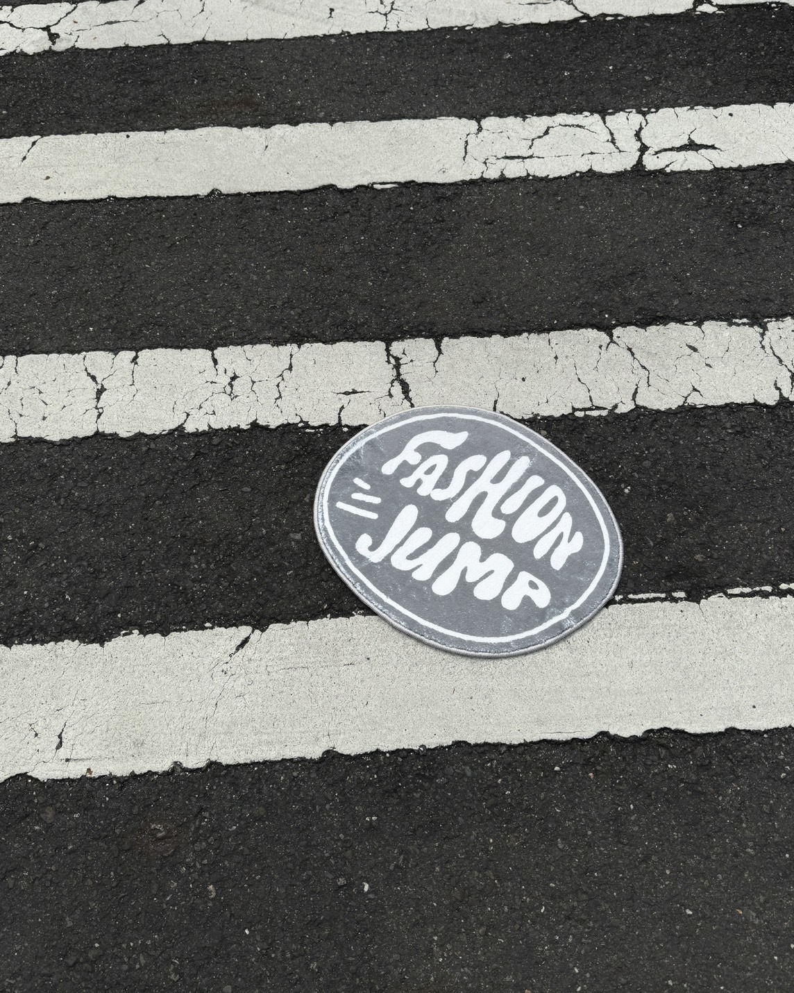 （現貨）FASHIONJUMP Home - Circular Logo Rug 品牌地毯 / 地墊 / 腳踏墊