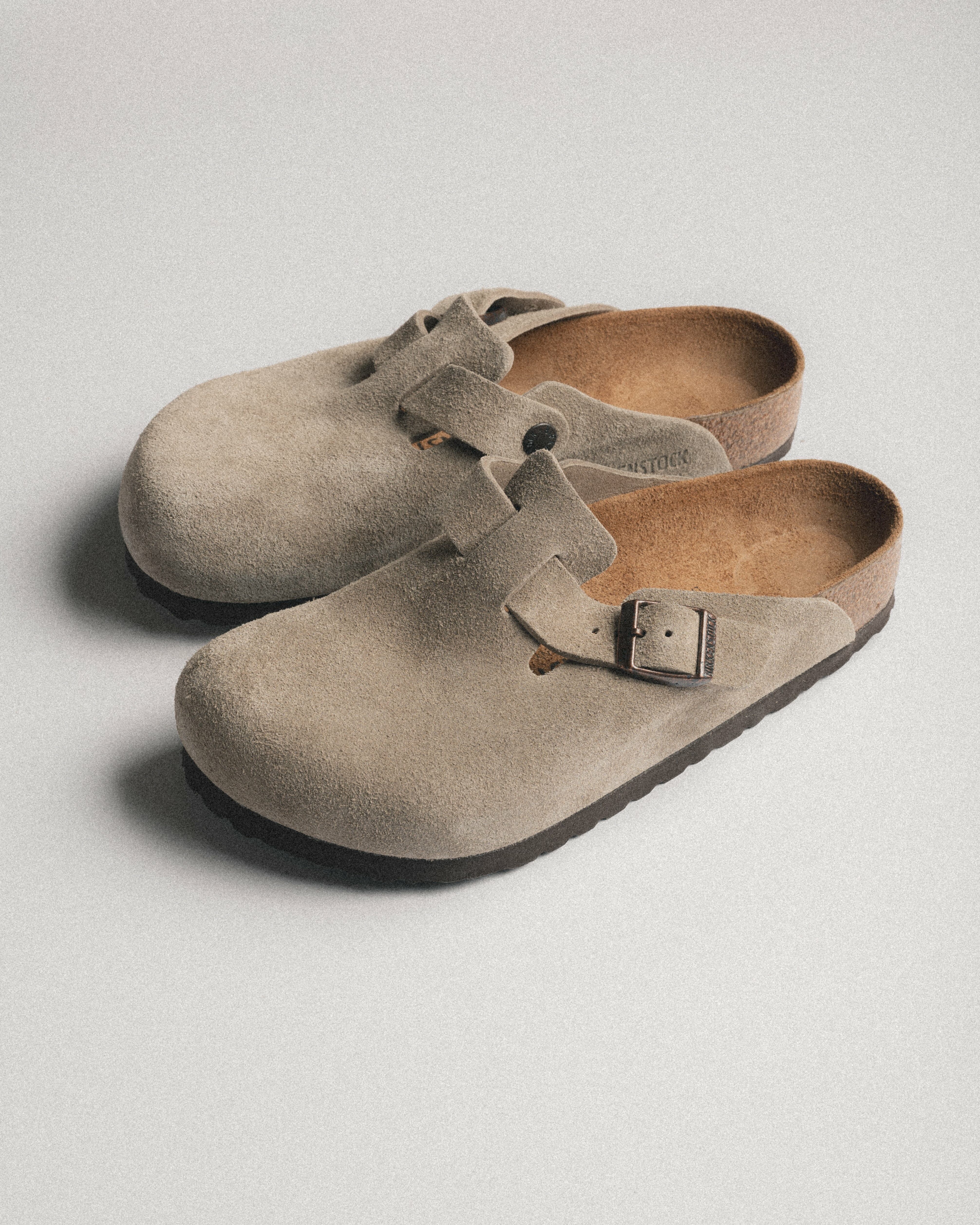 [現貨] Birkenstock Boston Suede Taupe| 0060461
