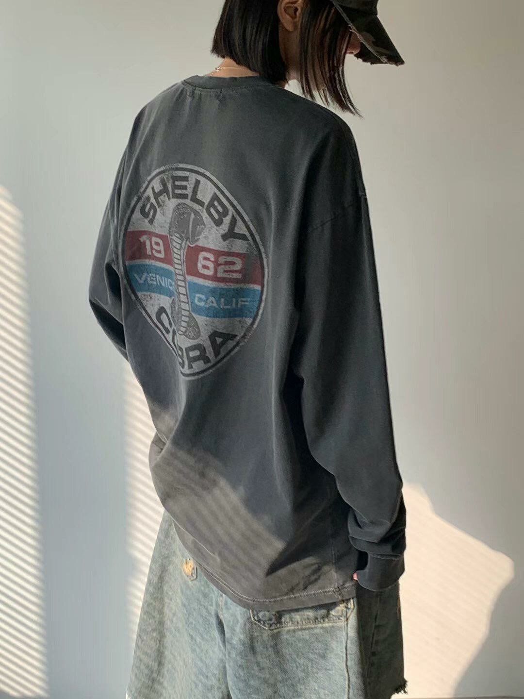 洗水英文字圖案長袖衫 SCOPE-064T