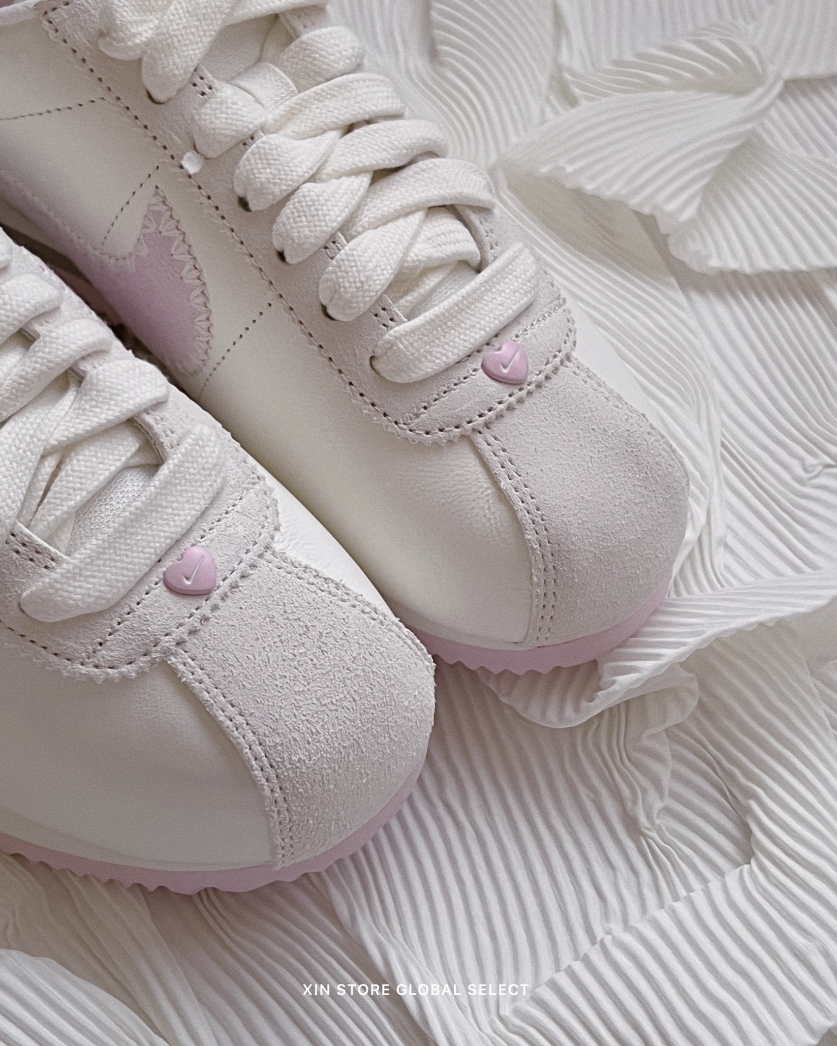 【現貨】Nike Cortez Valentine's Day 阿甘 奶油色 外縫線 愛心 蘋果  櫻花粉