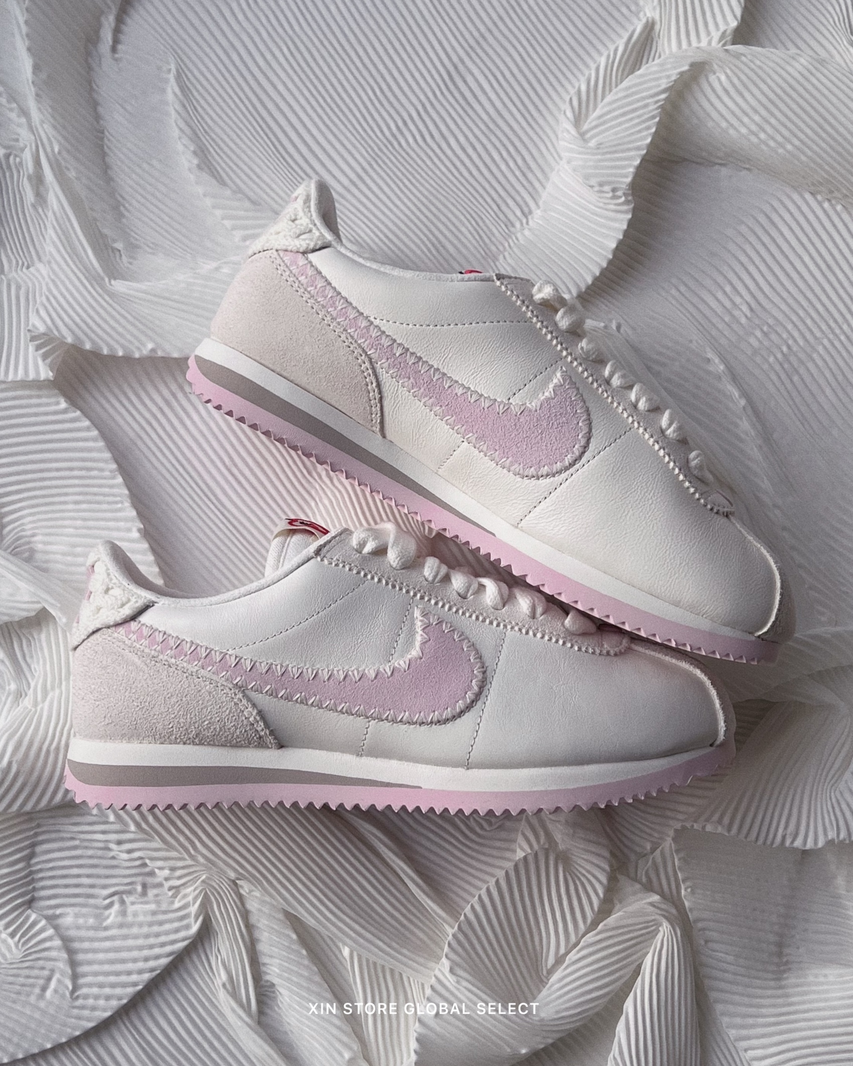 【現貨】Nike Cortez Valentine's Day 阿甘 奶油色 外縫線 愛心 蘋果  櫻花粉