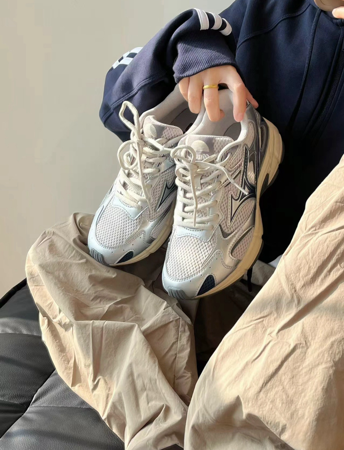 Mizuno 美津濃 Cyclone Speed 2K 白銀色 白藍 藍色 Y2K 復古 慢跑鞋 老爹鞋 D1GH222913/預購