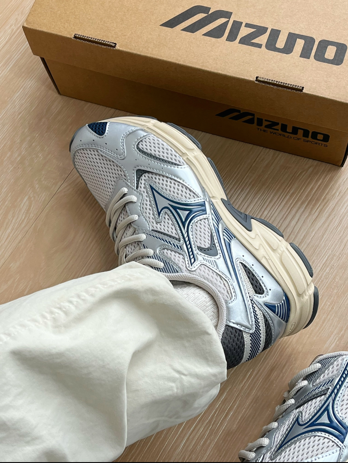 Mizuno 美津濃 Cyclone Speed 2K 白銀色 白藍 藍色 Y2K 復古 慢跑鞋 老爹鞋 D1GH222913/預購