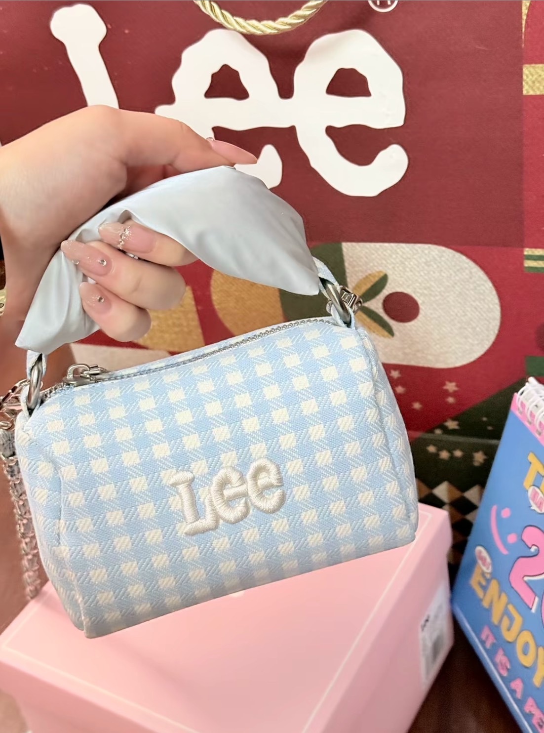 #現貨 LEE 迷你饅頭包 刺繡logo 附鍊條