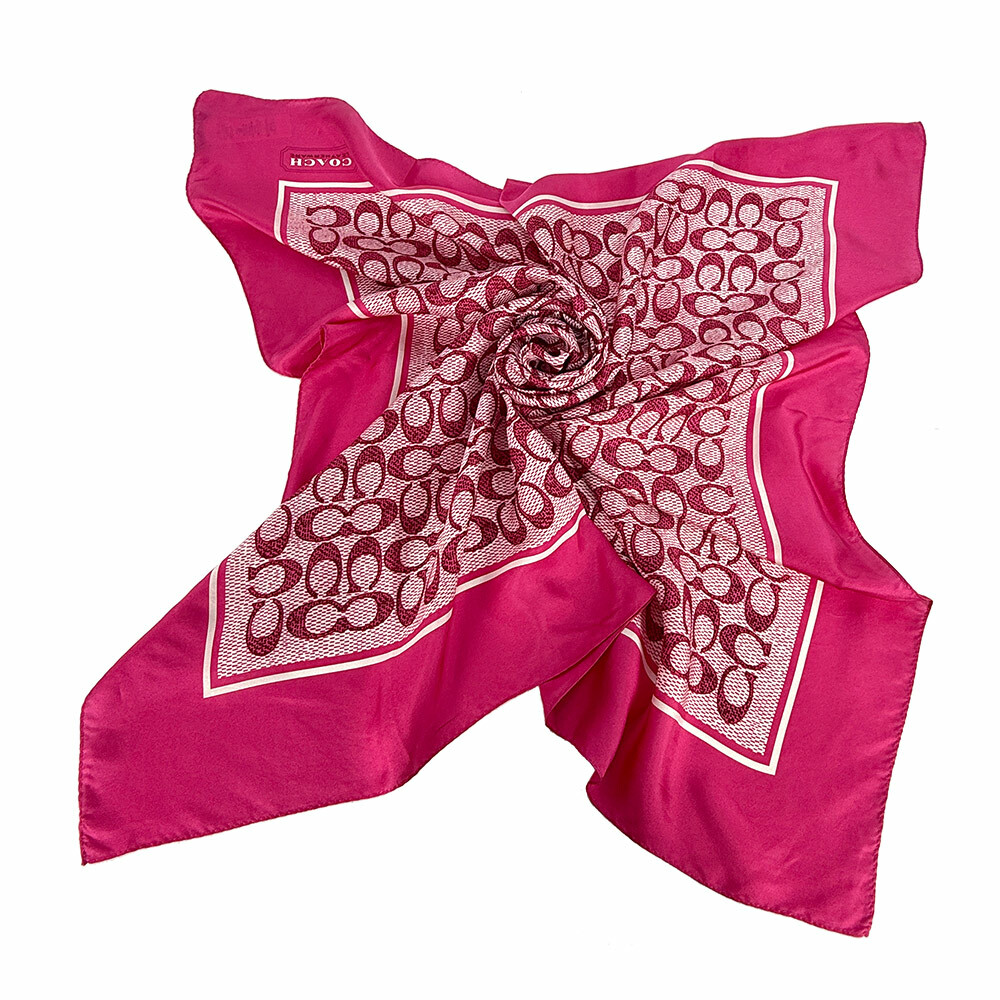 【COACH】Signature 復古經典標誌真絲方巾(火龍果色)C2755 WYE