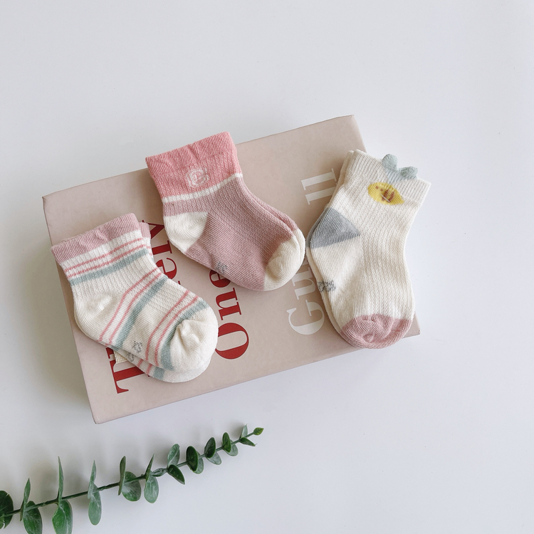 日常穿搭小圖襪子組