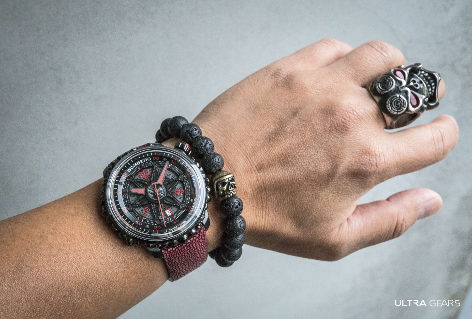 BB-01 自動機械系列 紅色骷髏魅影自動大三針-限量版_CT43APBA.25-2.11 $56,520 $62,800