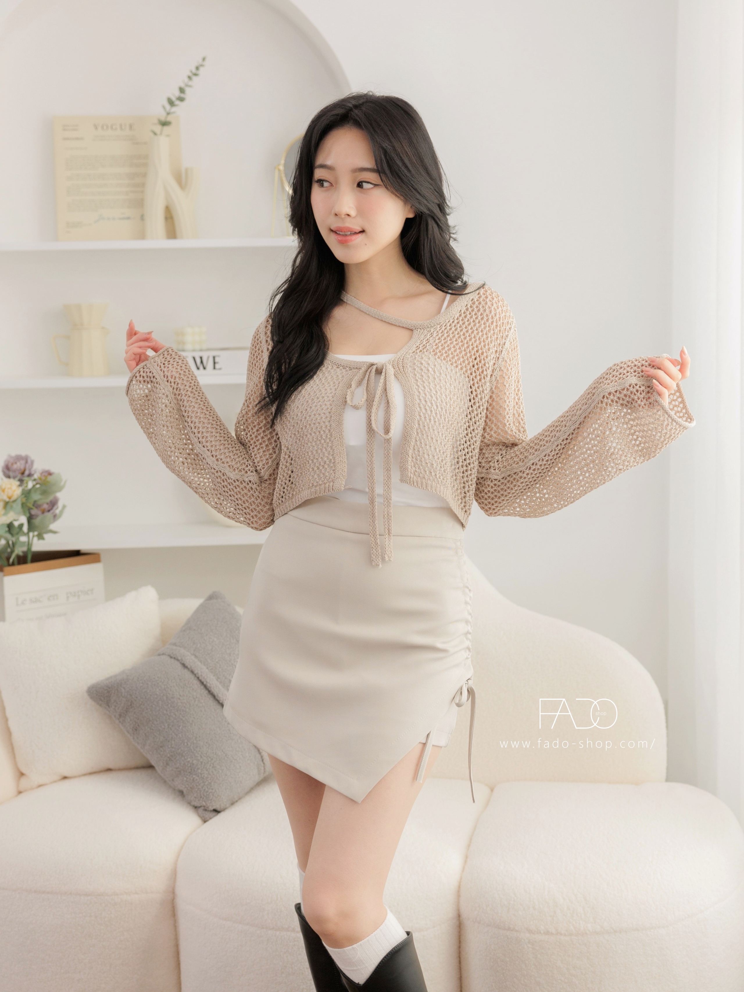 法朵Fado shop｜推薦!  洞洞綁帶造型短版針織罩衫 011F006