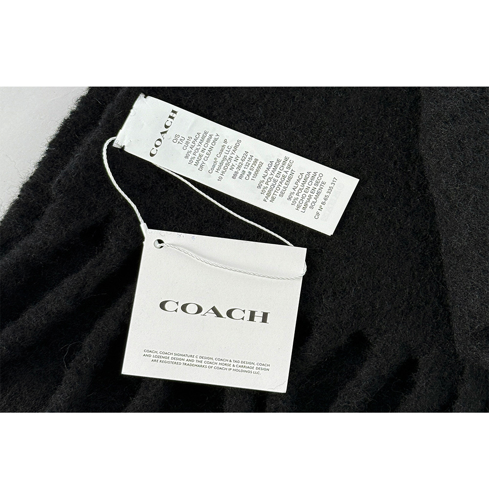 【COACH】橡膠Logo 素面羊駝毛圍巾(黑色)CU815 BLK