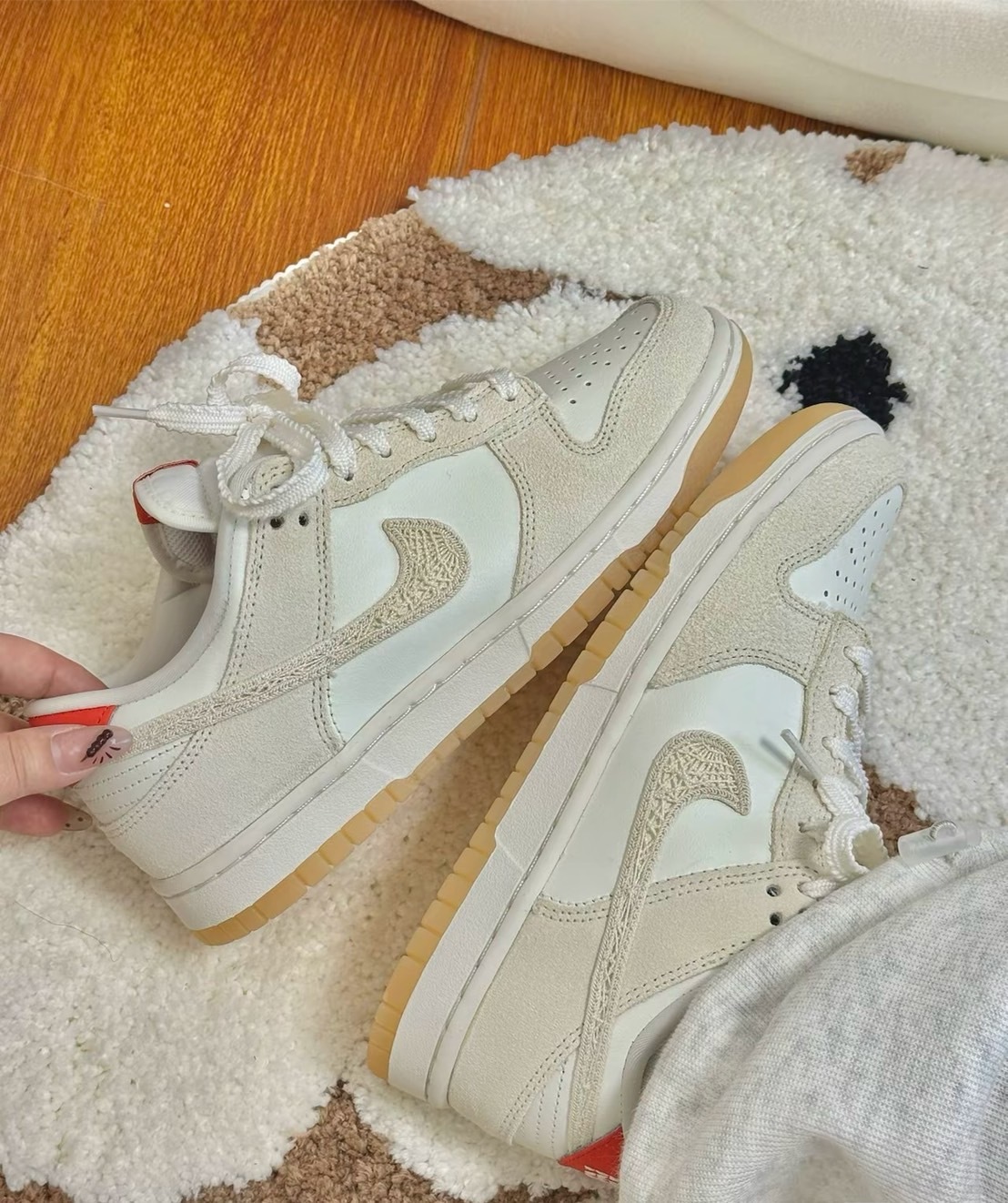 KTQ STORE ‧ Nike Dunk Low “Friendship Knot” 米白橘 剪影 蕾絲 HV5231-133