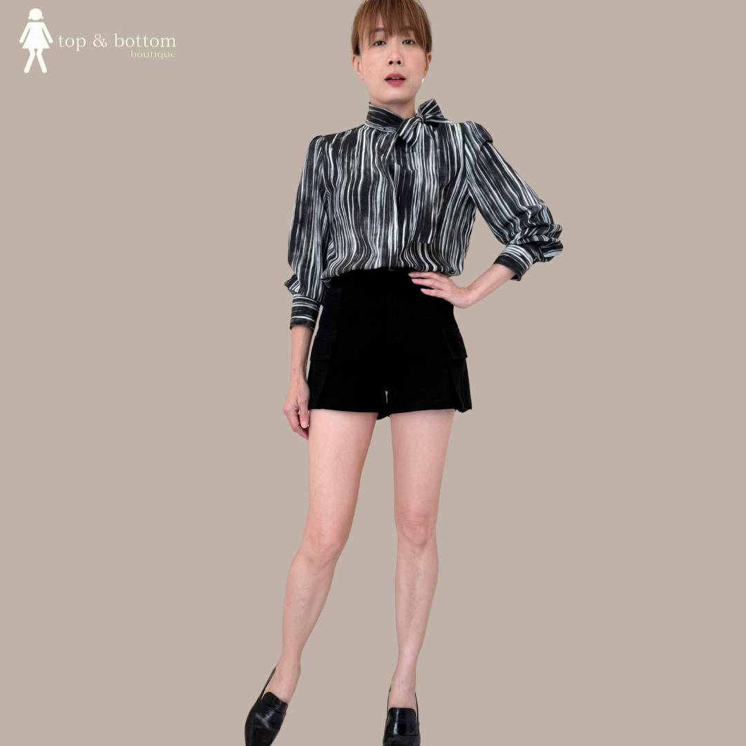 SATIN LONG SLEEVE PRINTED RIBBON BLOUSE