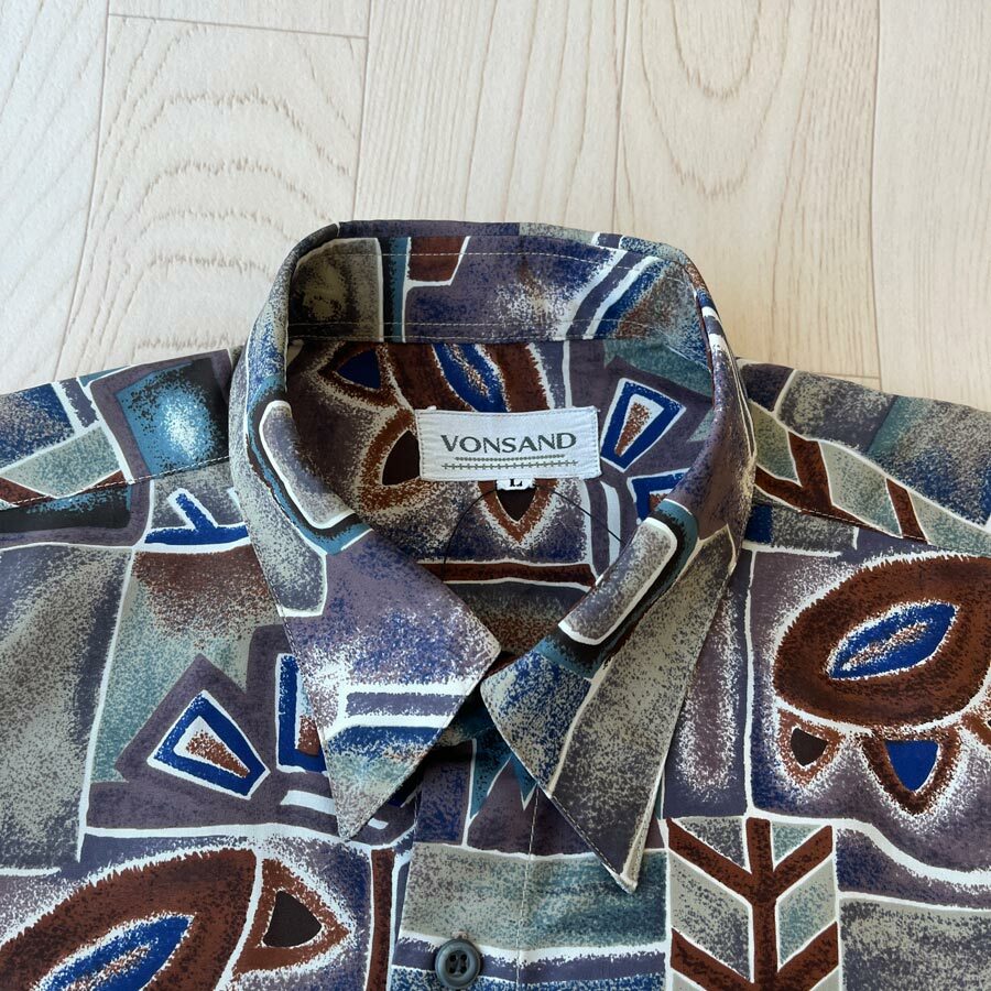 Vonsand日本製紫啡色葉紋長袖花恤