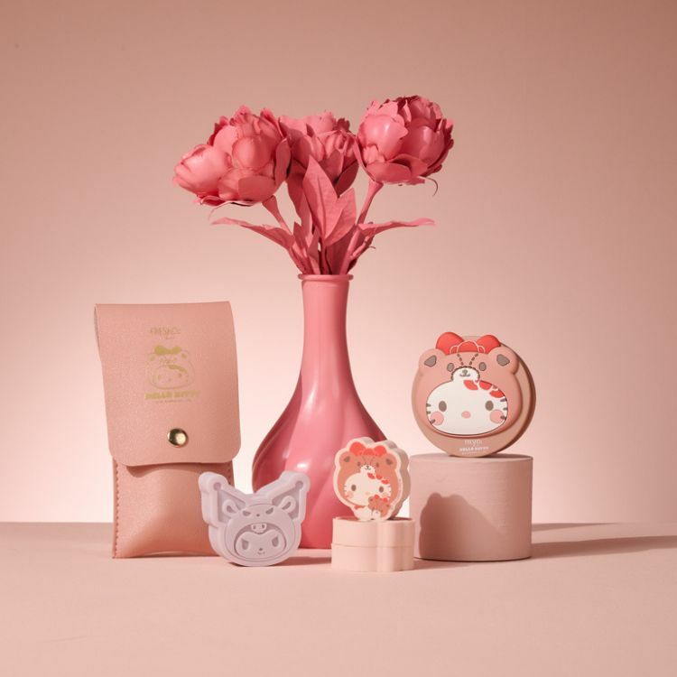 【可愛爆棚】三麗鷗 美妝工具組