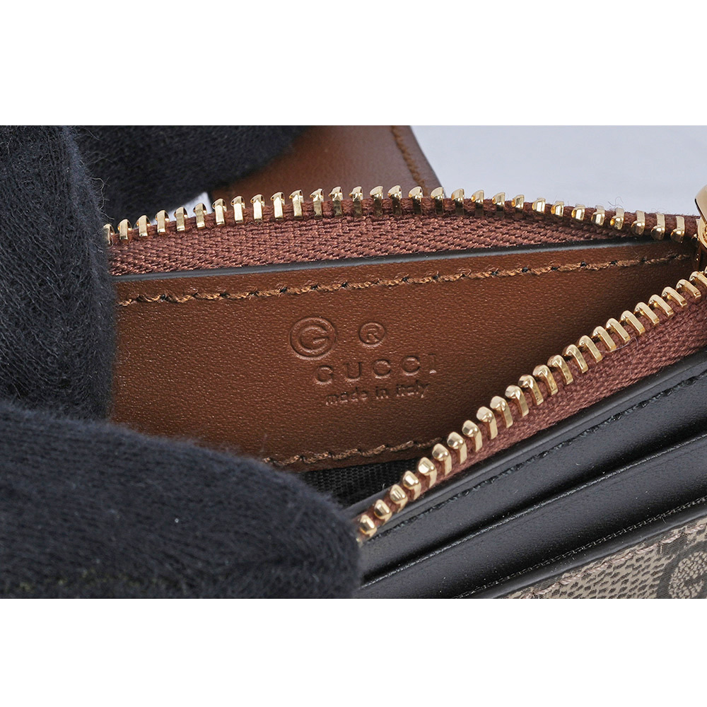【GUCCI】Padlock 鎖釦設計附證件夾層拉鍊卡夾包/零錢包(烏木色/黑色)779804 KLQIG 8575