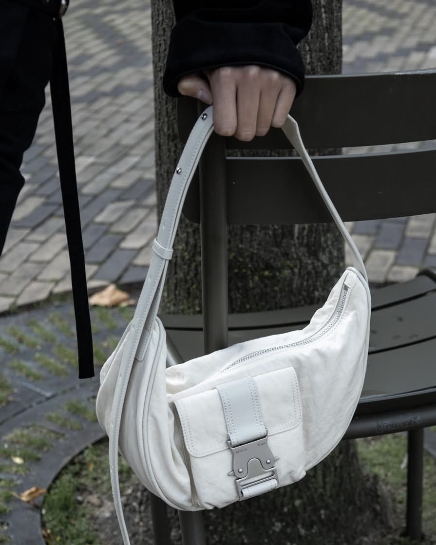 MATIN KIM) BUCKLE HOBO BAG | 5color