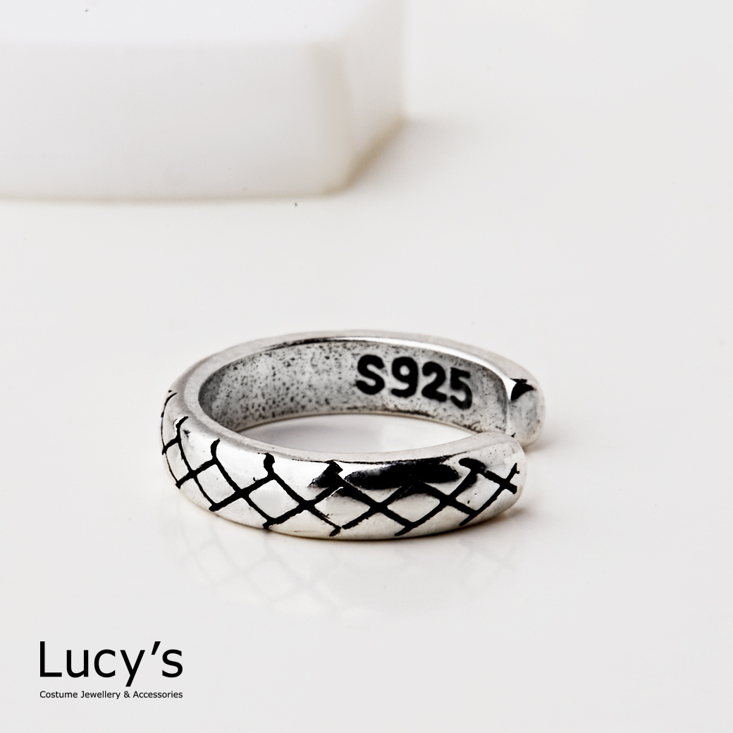 925純銀 蛇紋 硫化耳骨夾 (95357)