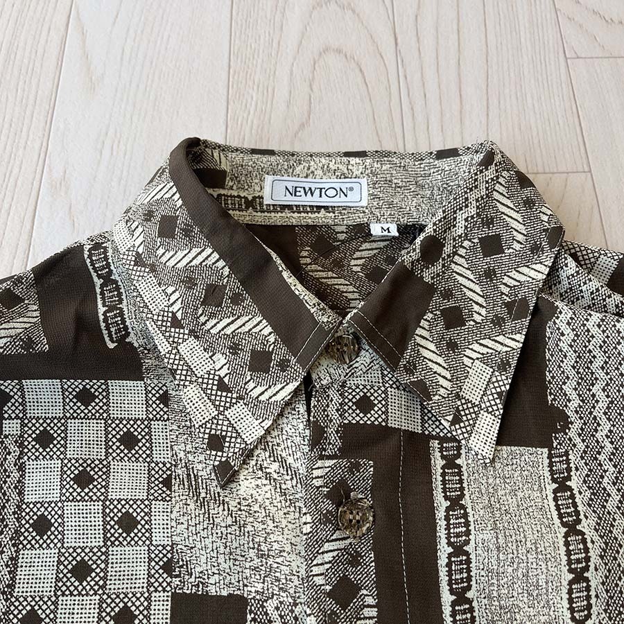 Newton日本製深啡幾何圖案長袖花恤