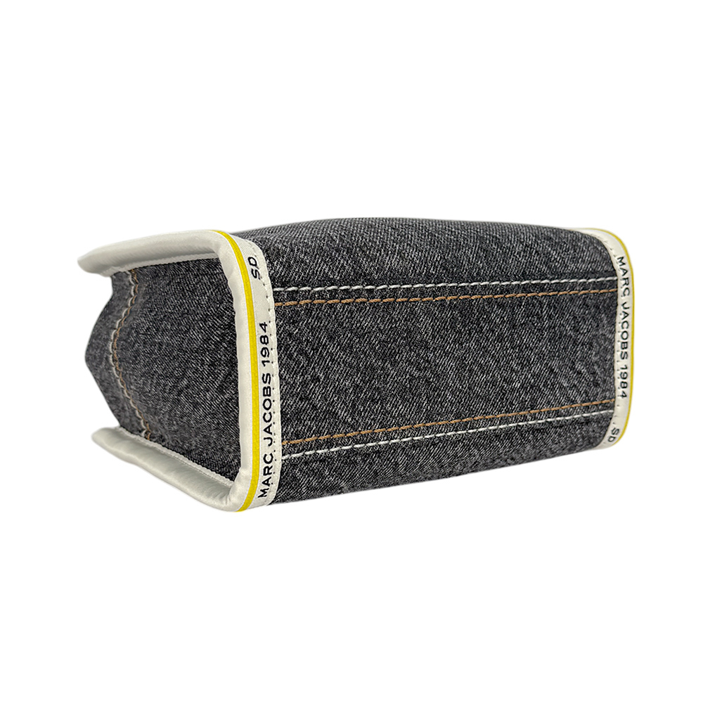 【MARC JACOBS】棉質牛仔布鏈帶肩背/斜背托特包(黑色)2F4HCR016H05 965