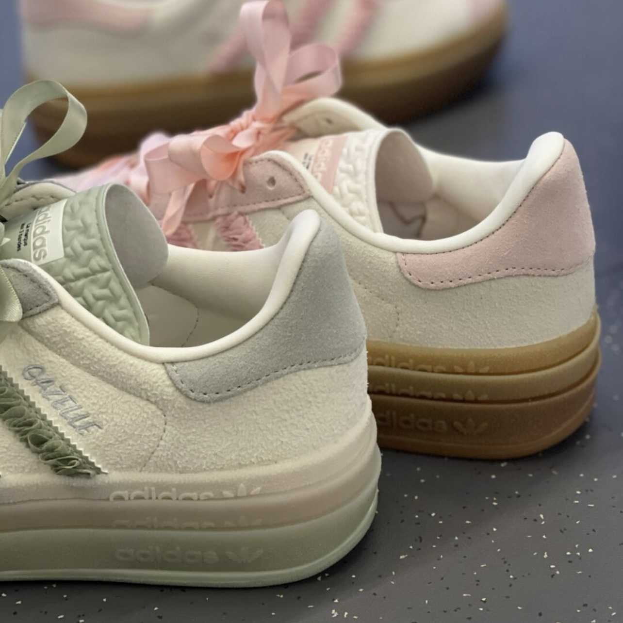 adidas GAZELLE BOLD 抹茶綠 奶油櫻花粉紅 米色 粉色 焦糖底 蕾絲 芭蕾風 厚底解構增高 女鞋 JR8373 JR8374