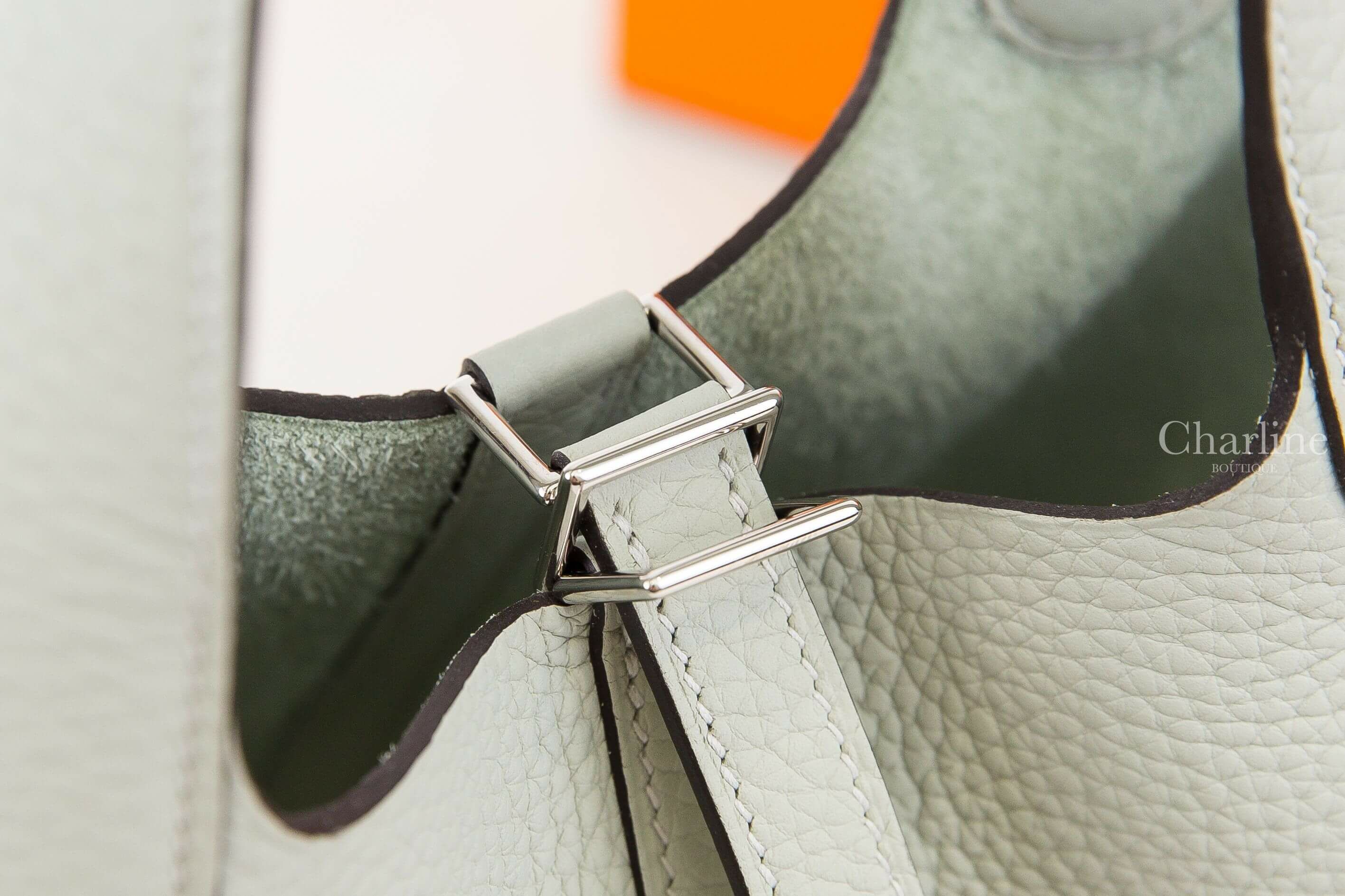 Hermès Picotin Lock 18cm 0W Gris Neve Taurillon Clemence 冰晶灰銀釦小型提把水桶包