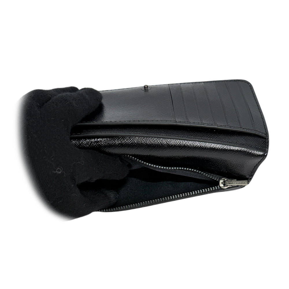 【MARC JACOBS】The Utility Snapshot 防刮皮革釦式二折長夾(黑色)2R3SMP048S07 001