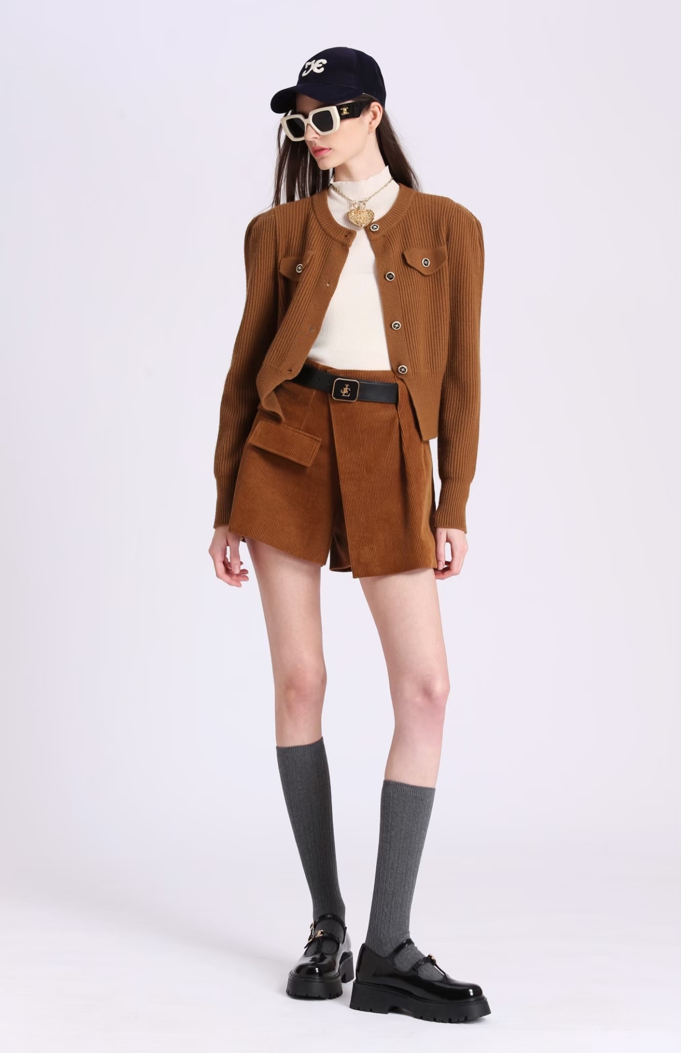 BD15006B1 秋日木紋燈芯絨不對稱裙褲（附皮革腰帶）