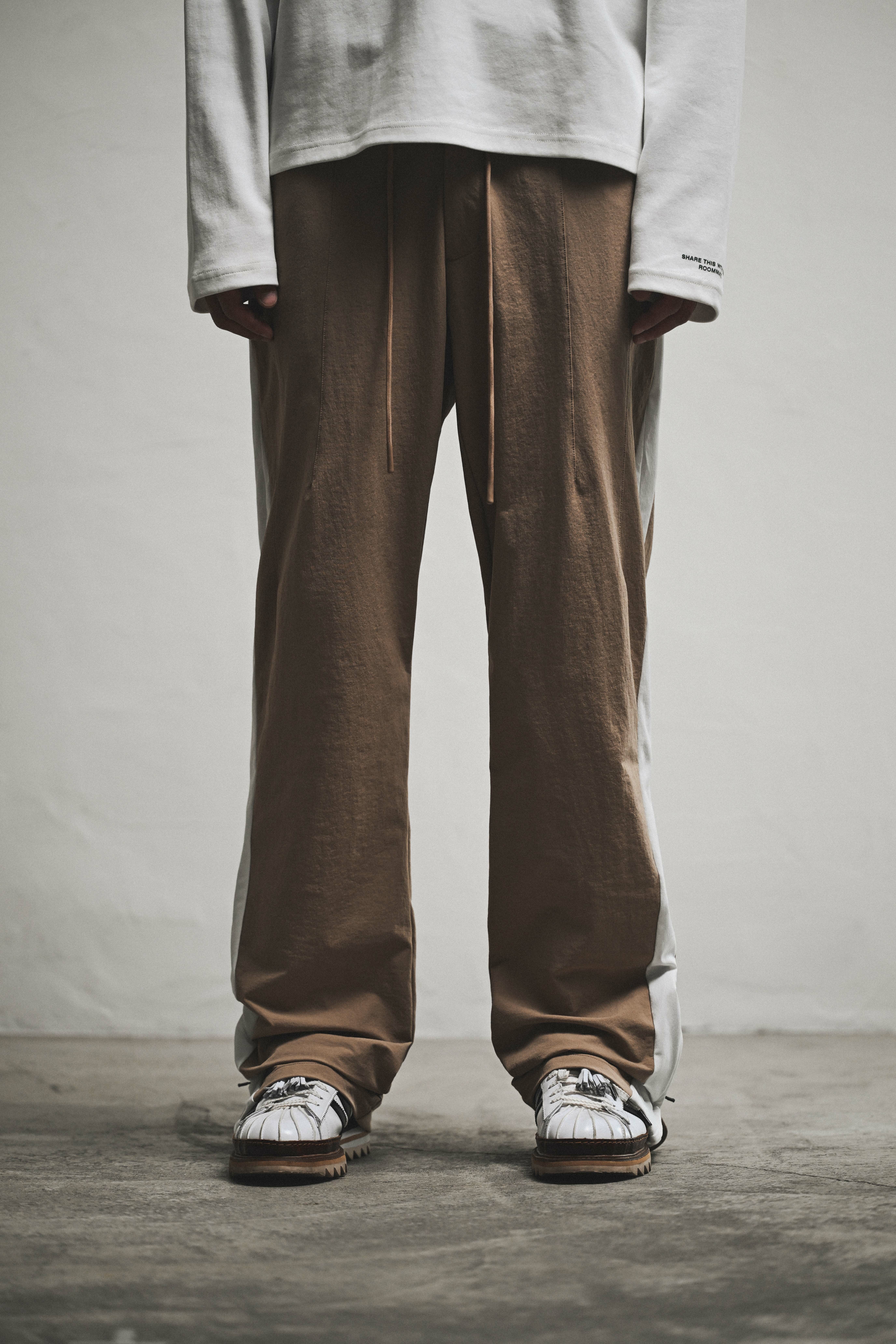 NYLON SPLICING TRACK PANTS - KHAKI