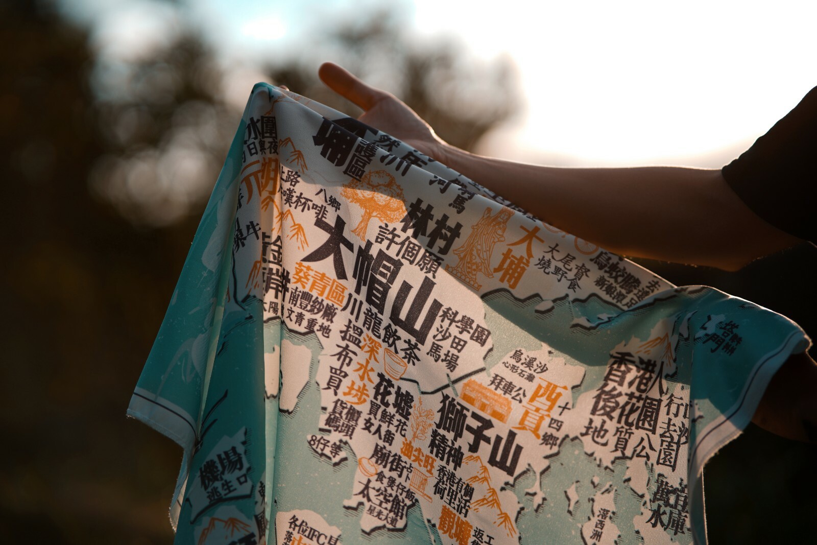 鐵皮工作室 香港地圖 (中文版) - 鐵盒裝