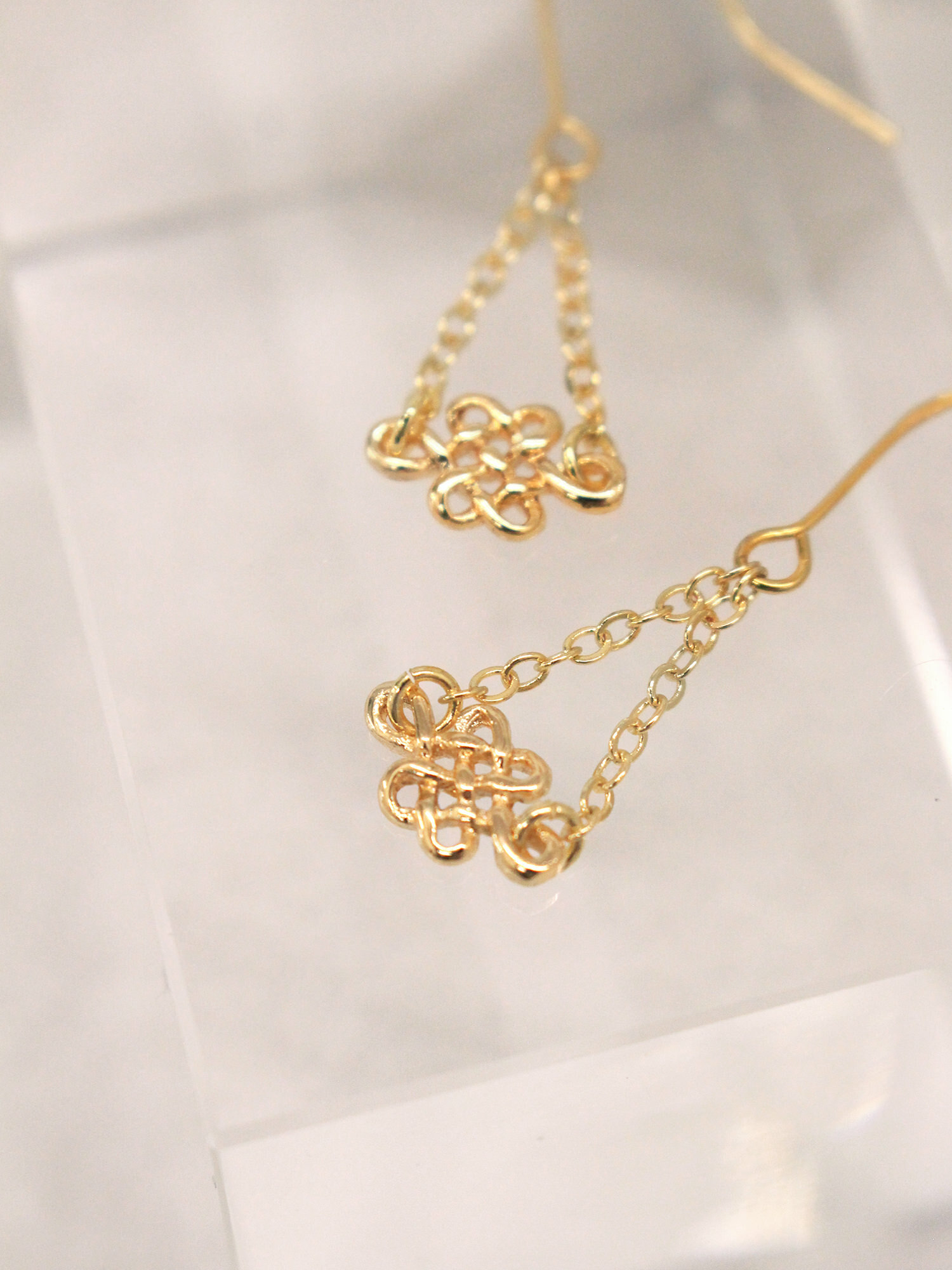 盼望。MUCHAT手作14+18KGP幾何扭結耳勾耳環