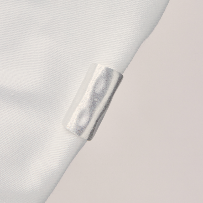 E1884  |  純銀霧面耳骨夾