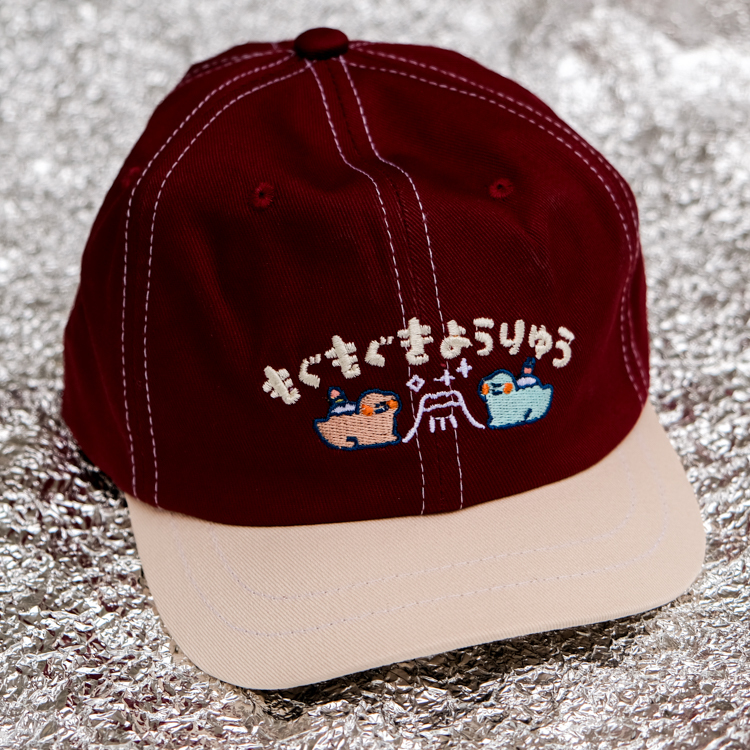 狗狗的小跳步，繪蹦砰！｜刺繡短版帽｜紅色款